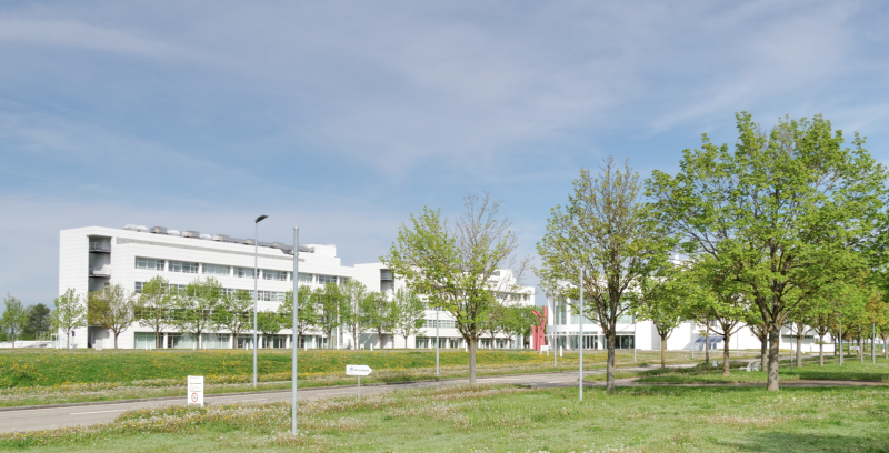 Datei:DLR building 3.png