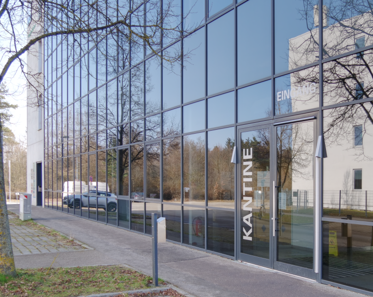 Datei:Kantine Grüner Zweig building.png